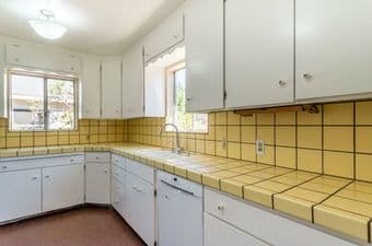 Room in Palo Alto, 8/2-8/24 3