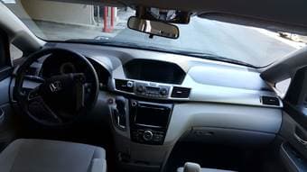 2016 Honda Odyssey EX FWD (40,000 miles) for sale 3
