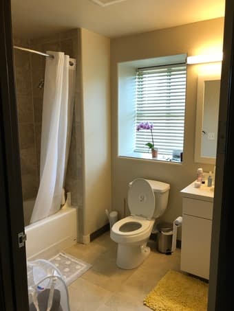 Available now: Private Bedroom in Munger Quad 3