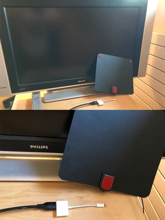 Philips TV + Lightening to HDMI + indoor digital HDTV antenna 1