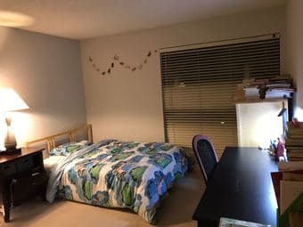 Amazing setup, your own priv room/bathroom in a 2b2b apt 1