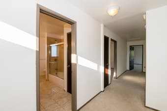 Room for rent in a spectacular home + friendly housemates 2