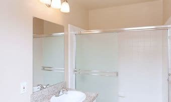 Palo Alto 2b2b 近Stanford客厅出租 move in around 8/19 3