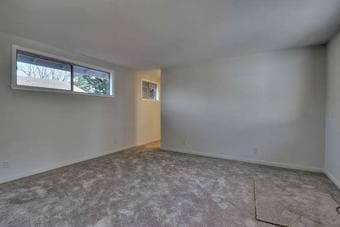 We're looking for our next housemate -- 1,090 2