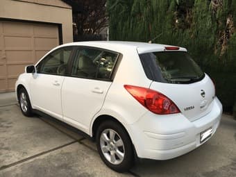 2008 Nissan Versa (75k miles) 2