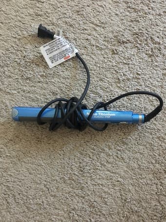 BaBylissPRO Nano Titanium U Styler 1