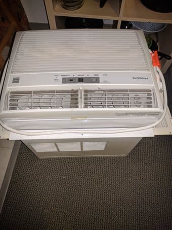 Frigidaire Window-Mount Air Conditioning 2