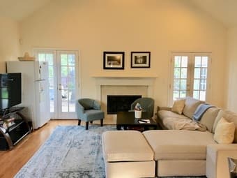 Palo Alto short-term sublet rooms avail Sep 1-20 1