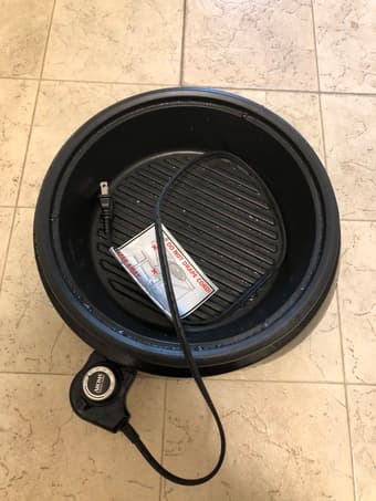 Moving Sale!  Aroma 10-inch Hot Pot with Grill Plate 1