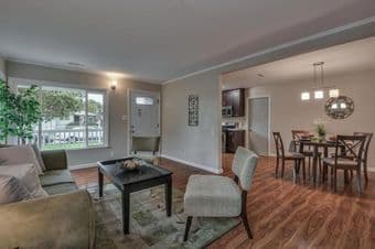 1B in 3B2B House in EPA - Ladies Only (Short/Long Term) 3