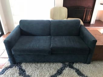 9x12 Soft, Patterned Rug 2