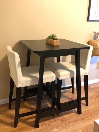Dining table and high chairs -- LIKE NEW! $250 OBO 3