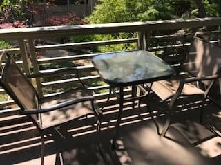 Outdoor Table and Chairs/Patio Furniture Set 1