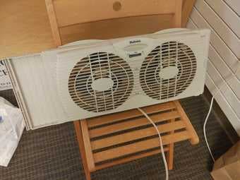 Dual window fans (x2) 2