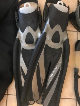 Scuba / Snorkeling Gear - Split Fins, Snorkle, Mask, Booties, Mesh Bah 2