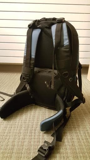 Camera backpack (Lowepro Primus AW) 3
