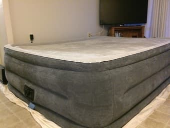 99% new Intex Airbed Built-in Electric Pump, Queen size, 22' height 3