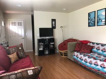Room for rent in Mountain View Oct 1st 1