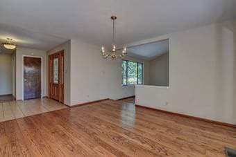 Room and shared bathroom 3 bedroom 2.5 bathroom duplex 2