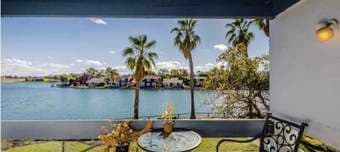 Pretty Apt with amazing waterview in front of the lake 3