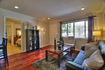Short rent: 1b1b in 2b2b - San Antonio Shopping Center area 9.20-10.6 1