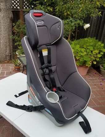 Graco 65 Contender convertible car seat - 2 months used 2