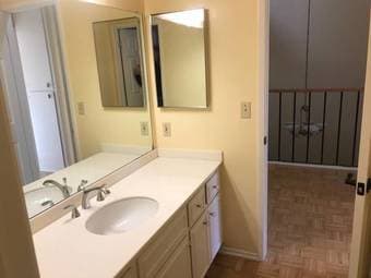 Room available in Menlo Park (on Sand Hill, 10 min from Stanford) 3