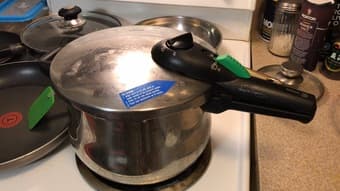Stainless steel pressure cooker 1