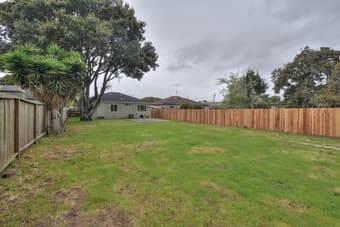 Private Room Available (w/Shared Bathroom)-East Palo Alto 1