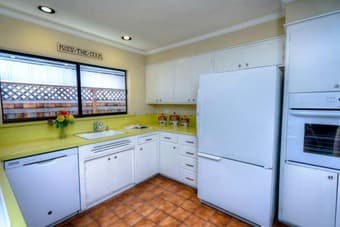 Community House looking for a new roommate 3