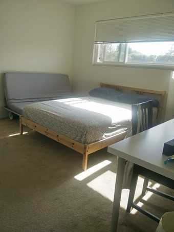 Palo Alto: 1 BR Available in a 3BR/2BA Apartment 1