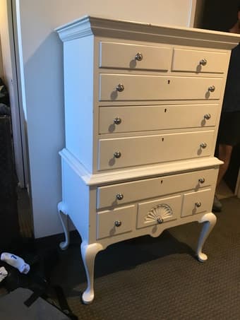 Vintage dresser 1