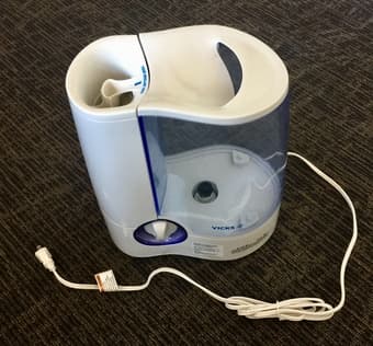 Vicks Humidifier - used once 1