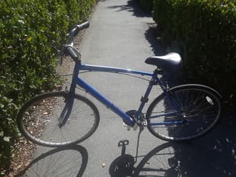 Hybrid bike for sale ! 1