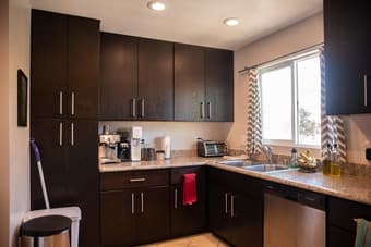 Luxury 1BR in Palo Alto Available November & December! 3