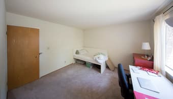 Spacious room in 2BR apartment (College Ave, Palo Alto) 2