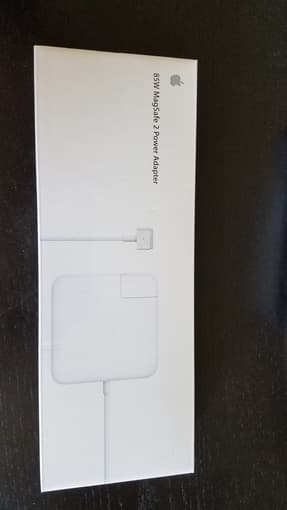 MacBook Pro Magsafe 2 Charger 2