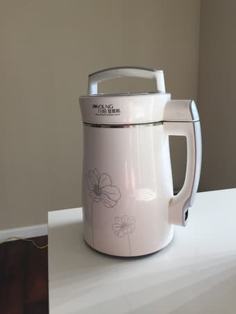 Soymilk maker 九阳豆浆机 1