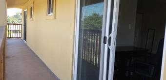 Room with private bathroom in cool shared house 3