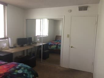 Large private bed/bath for rent in Burlingame, all utilities included 2