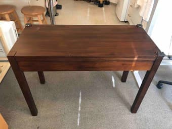 hardwood desk for sale - need a large car to pick up 1