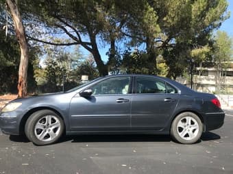 2005 Acura RL 日本高端车 3