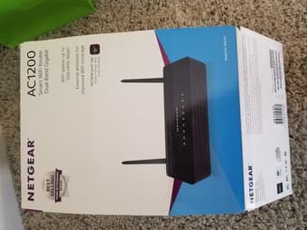 NETGEAR WiFi Router 2