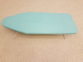 Like New Tabletop Iron Table 1