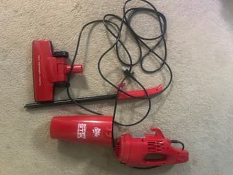 Bagless Stick Vacuum 2