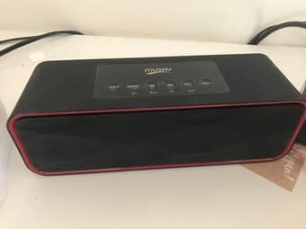 blue tooth earphone ,  fitness tracker, bluetooth loudspeaker box 3