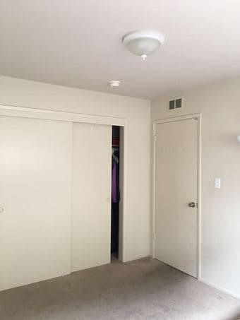 San Antonio购物中心附近卧室 in 2Br/1bath-female, Nov 8 1