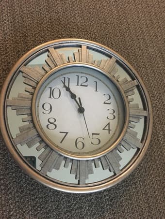 12" Wall Clock 1