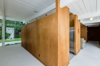 Beautiful house, spacious room with young professionals in Palo Alto f 2