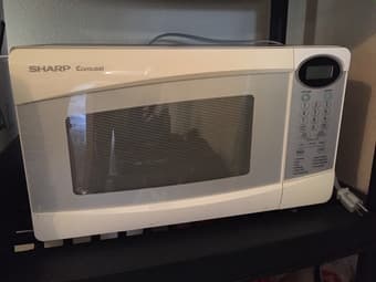 Sharp Carousel Microwave 1